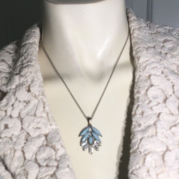 BEAUTIFUL pendant necklace - Picture 1 of 5